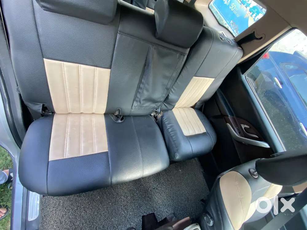 Mahindra Xuv500 Awd 2014