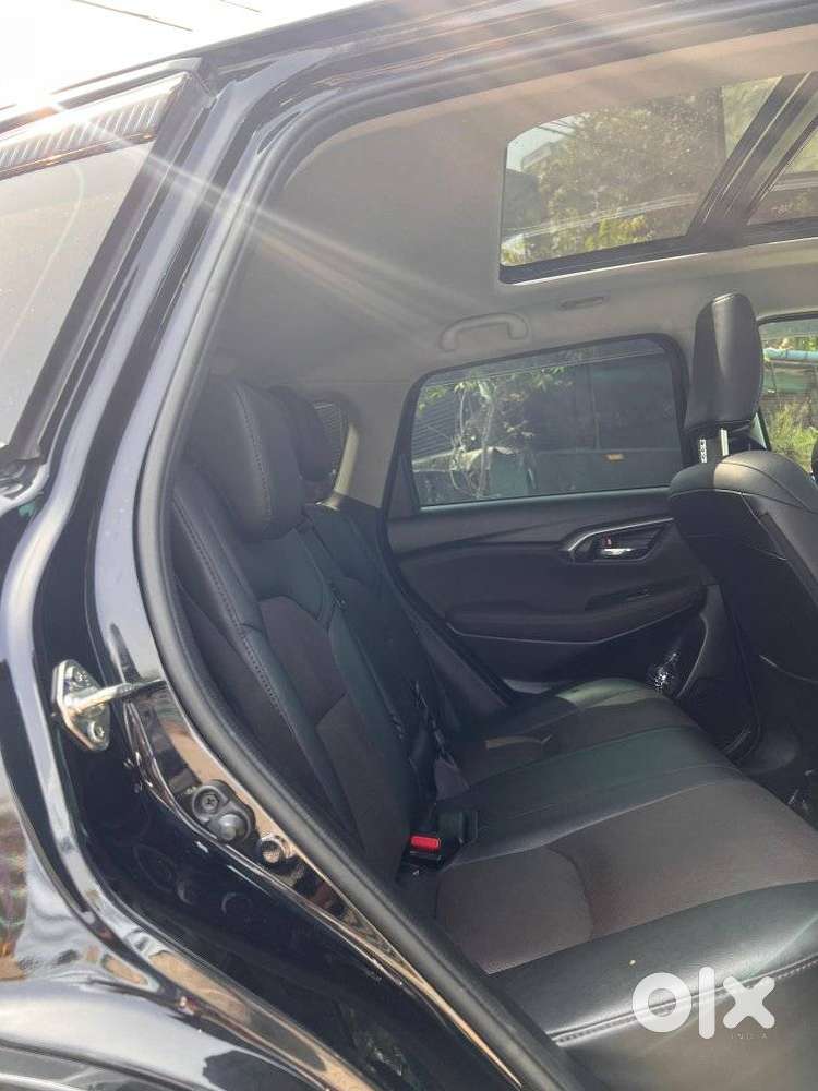 Maruti Suzuki Grand Vitara 1.5 Alpha Smart Hybrid, 2023, Petrol