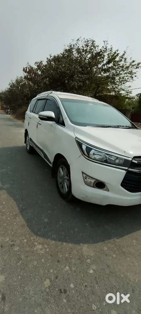 Toyota Innova Crysta 2018 Diesel 181712 Km Driven