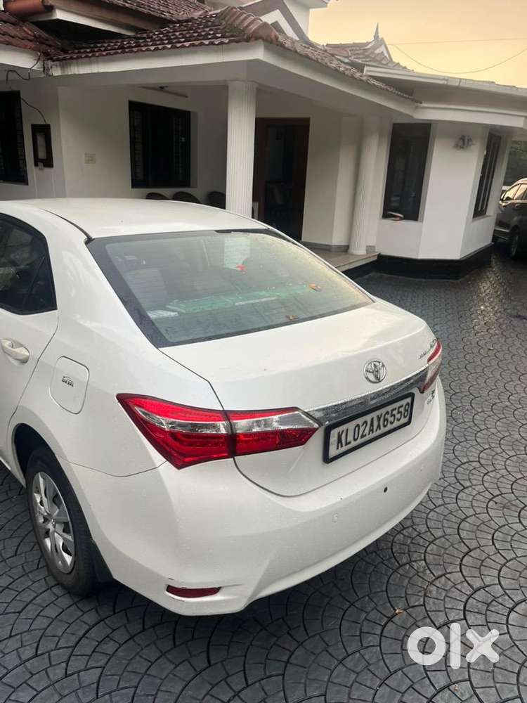 Toyota Corolla Altis 2016 Diesel 63000 Km Driven