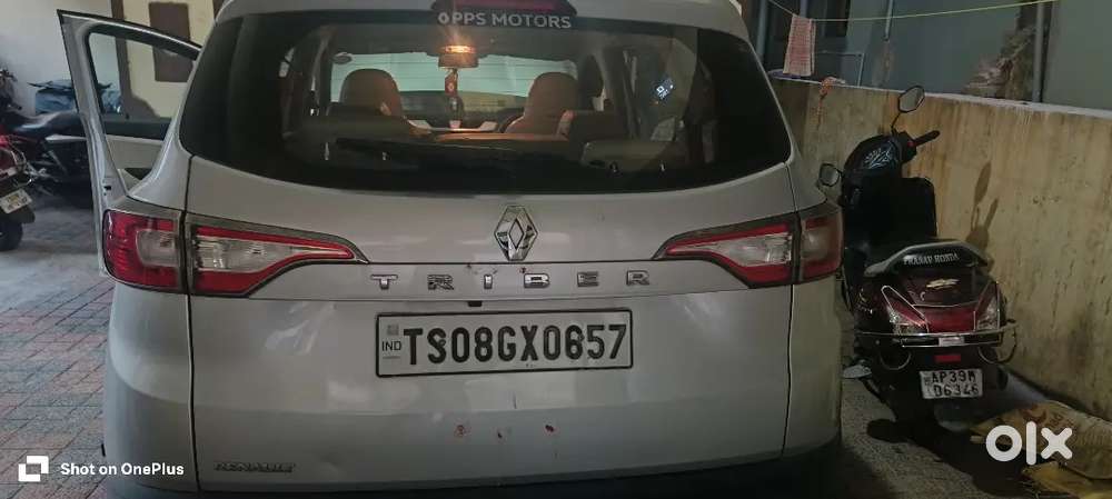 Renault Triber 2020 Dual Tone