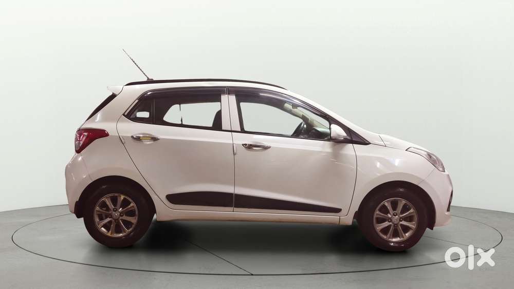 Hyundai Grand I10 1.2 Kappa Vtvt Asta (o) At, 2016, Petrol