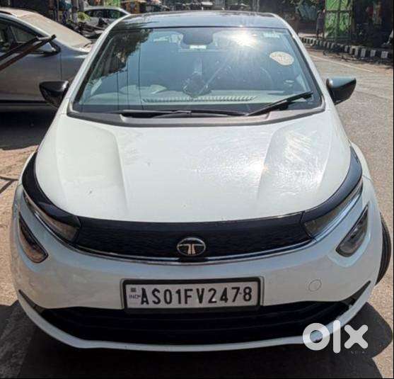 Tata Altroz Xz Plus 2024 Petrol
