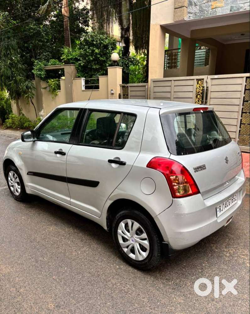 Maruti Suzuki Swift Vxi + Manual, 2009, Petrol