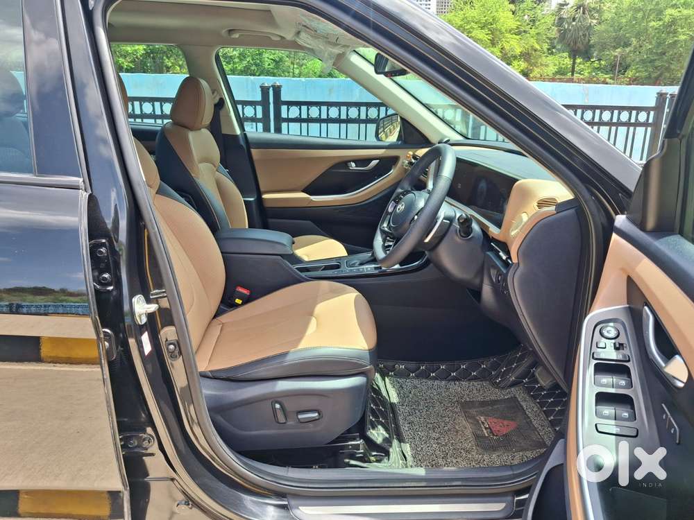 Hyundai Alcazar Signature 1.5 Petrol Dct 6str, 2024, Petrol