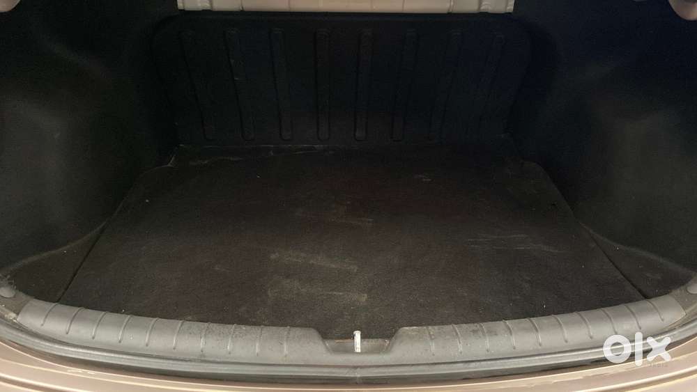 Hyundai Verna 1.6 Vtvt Sx, 2018, Petrol