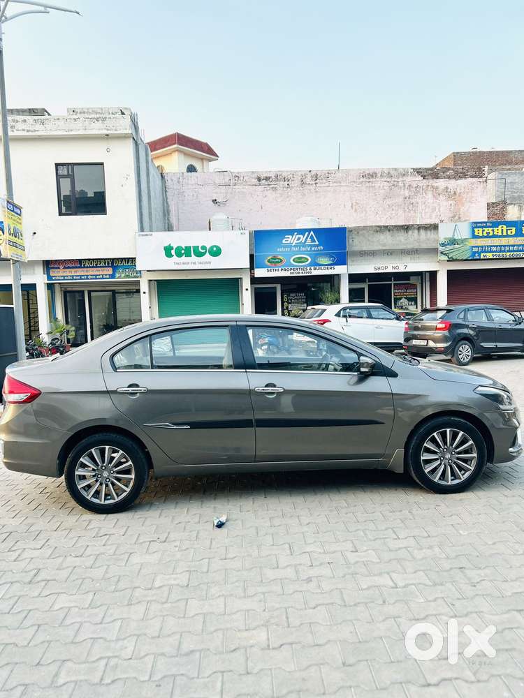 Maruti Suzuki Ciaz 1.5 Alpha Shvs Petrol, 2019, Petrol