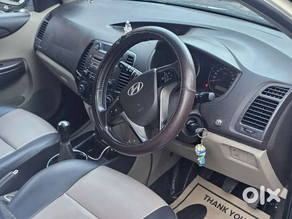 Hyundai I20 2012-top End