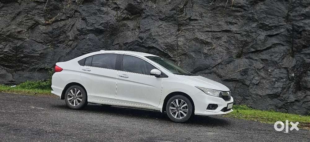 Honda City 1.5 V 2018