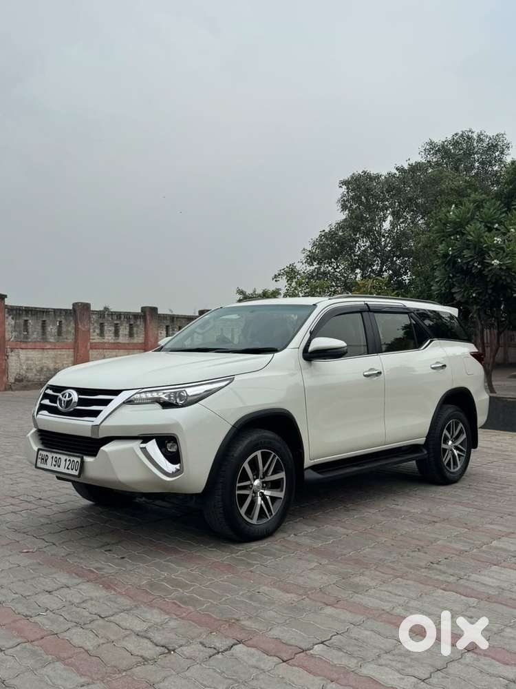 Toyota Fortuner 4x4 Mt 2.8 Diesel, 2020, Diesel