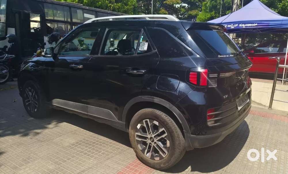 Hyundai Venue 1.0 Sx (o) Turbo Dct, 2023, Petrol