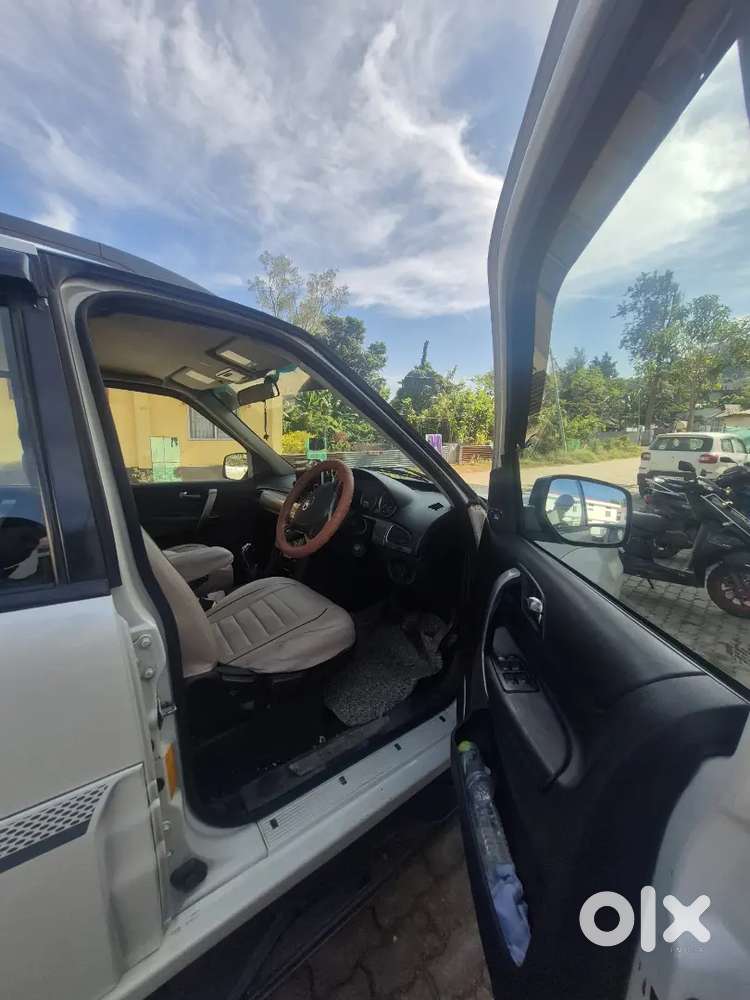 Tata Safari Storme 2016 Diesel 116000 Km Driven