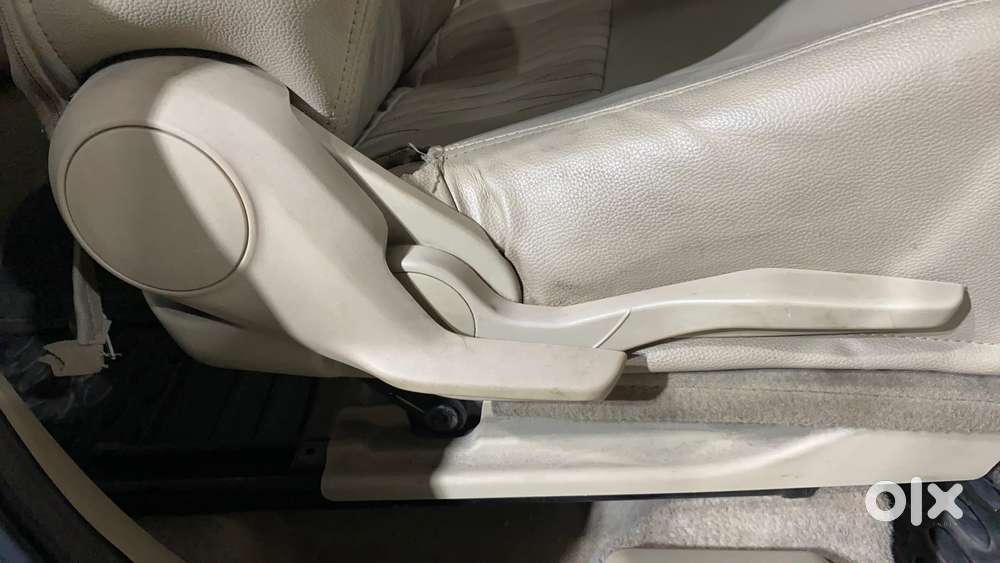 Maruti Suzuki Swift Dzire 1.2 Vxi Bsiv, 2018, Petrol