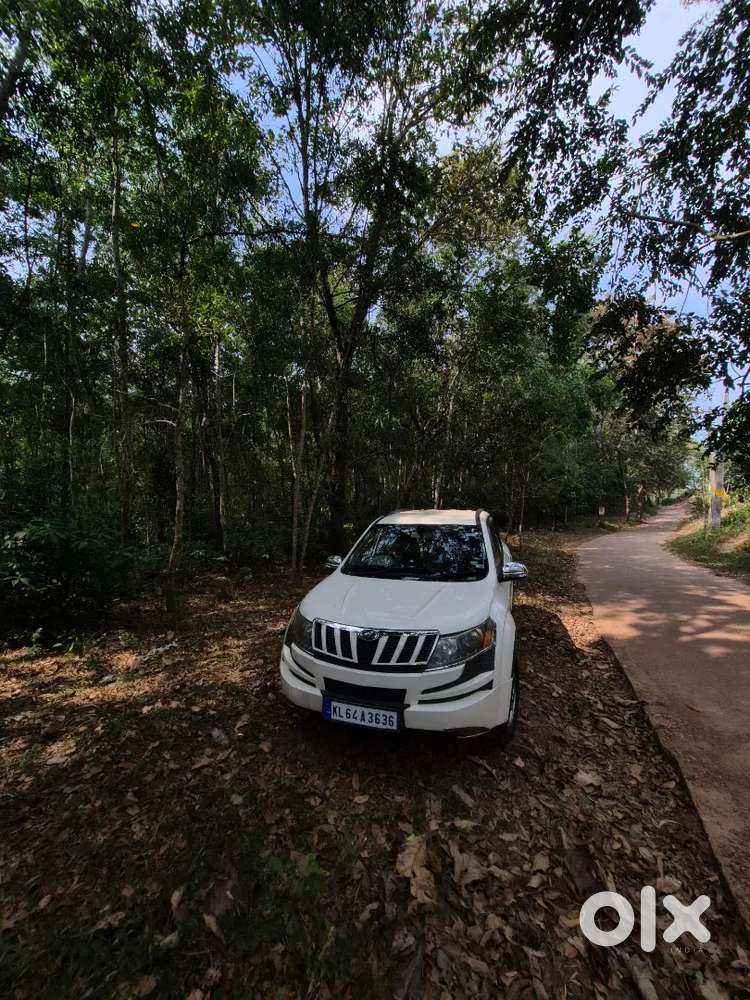 Mahindra Xuv500 2012 Diesel 120000 Km Driven