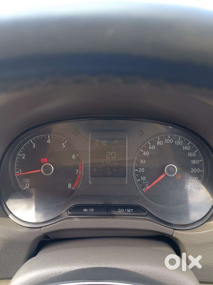Volkswagen Vento 1.2 Tsi Highline Plus At, 2017, Petrol