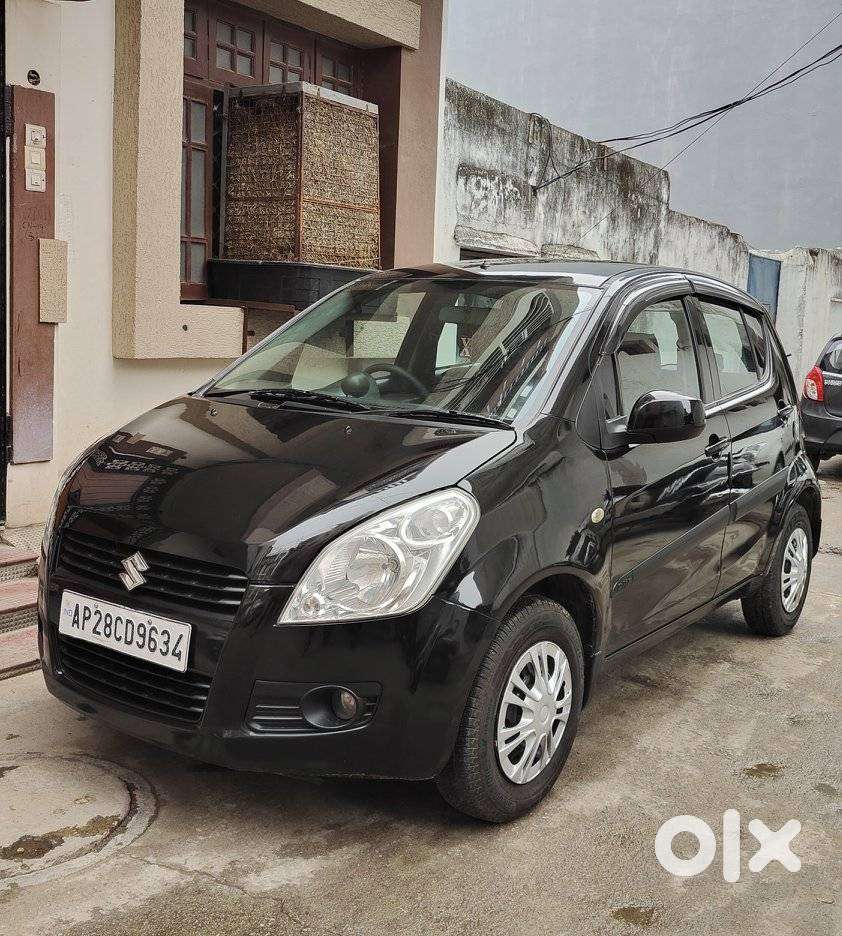 Maruti Suzuki Ritz Genus Vxi, 2010, Petrol