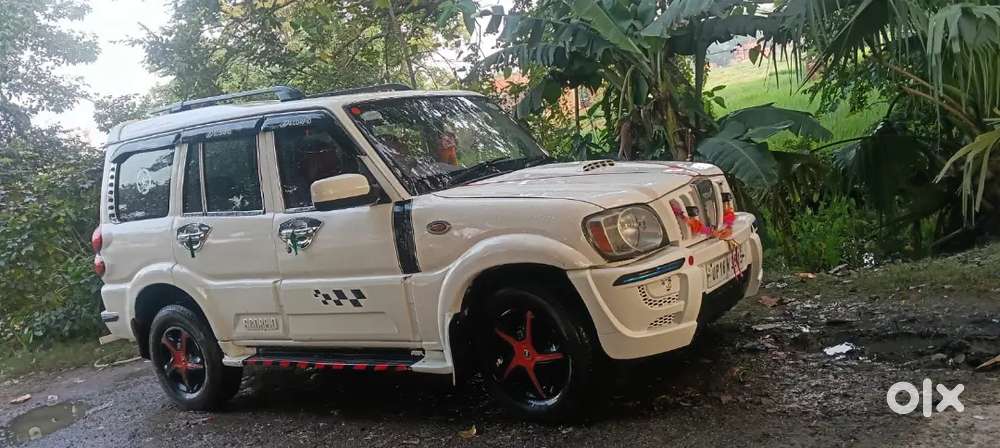 Mahindra Scorpio Diesel Automatic 2009