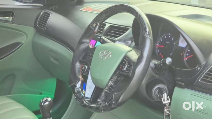 Hyundai Verna 1.6 Sx Vtvt, 2014, Petrol