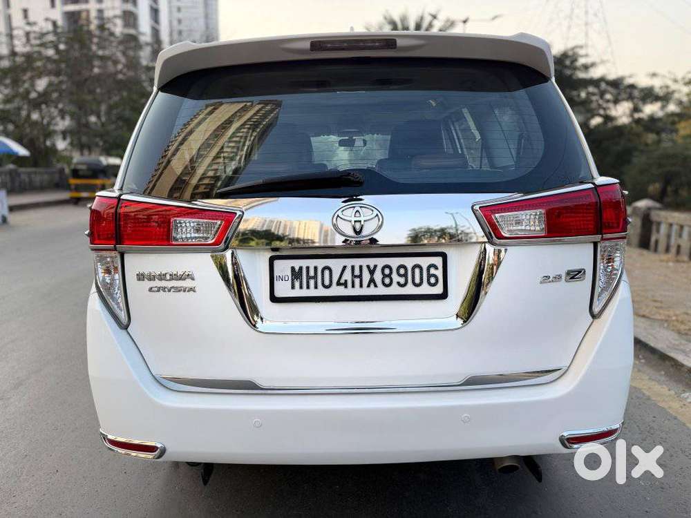 Toyota Innova Crysta 2.8z Automatic, 2017, Diesel