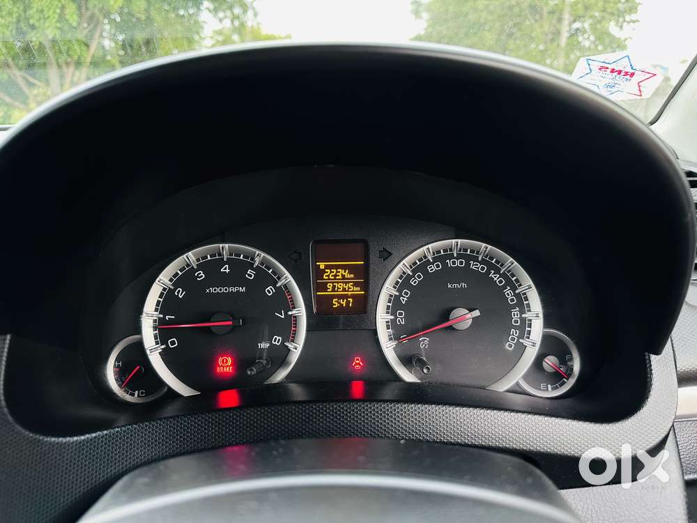 Maruti Suzuki Swift Vxi Optional, 2013, Petrol