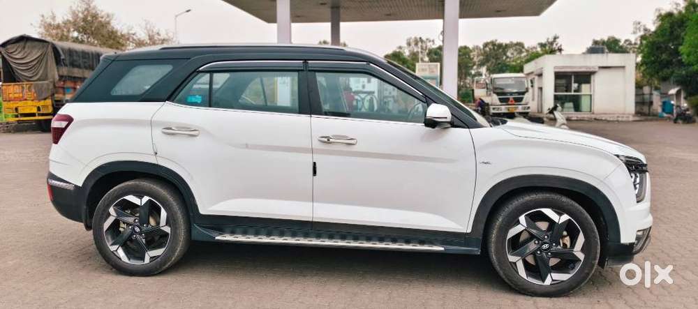 Hyundai Alcazar 1.5 Signature (o) Diesel At 6 Str Dual Tone, 2022, D..