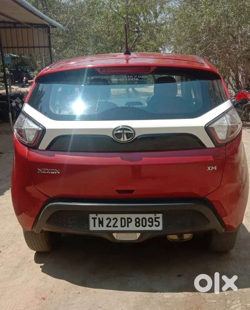 Tata Nexon Xm Petrol 2019