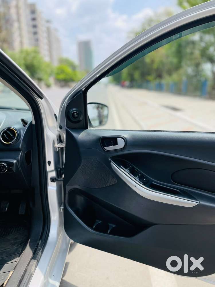 Ford Figo Titanium Blu, 2017, Cng & Hybrids