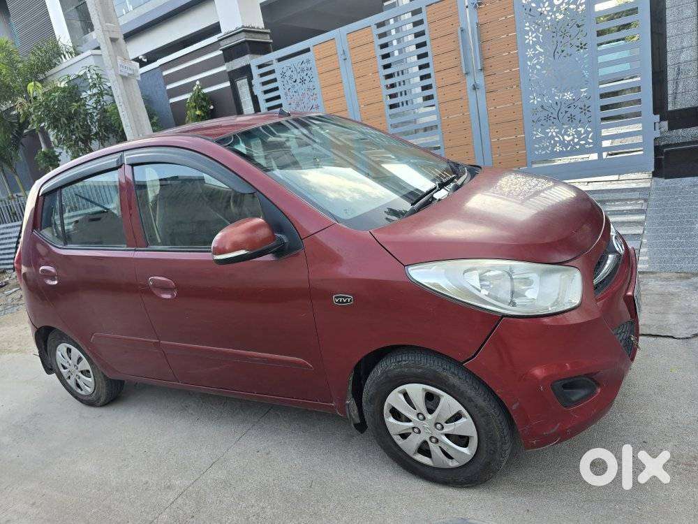 Hyundai I10 Sportz At, 2011, Petrol