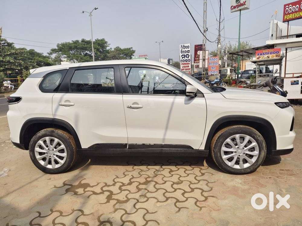 Maruti Suzuki Grand Vitara 1.5 Delta Smart Hybrid, 2023, Petrol