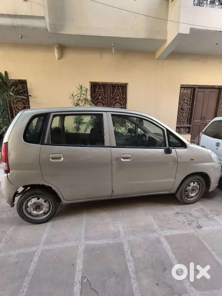 Maruti Suzuki Estilo Lxi 2009