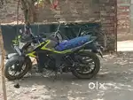 Honda hornet 160 r .. 30000 km chala hai koi problem nahi hai. Argent