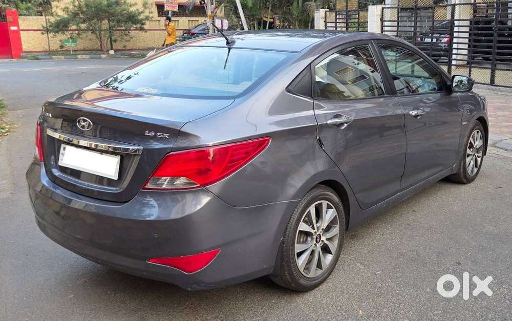 Hyundai Verna Fluidic 1.6 Crdi Sx Opt, 2015, Diesel