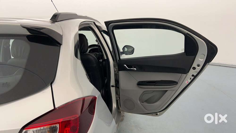 Tata Tiago Xza Plus, 2020, Petrol