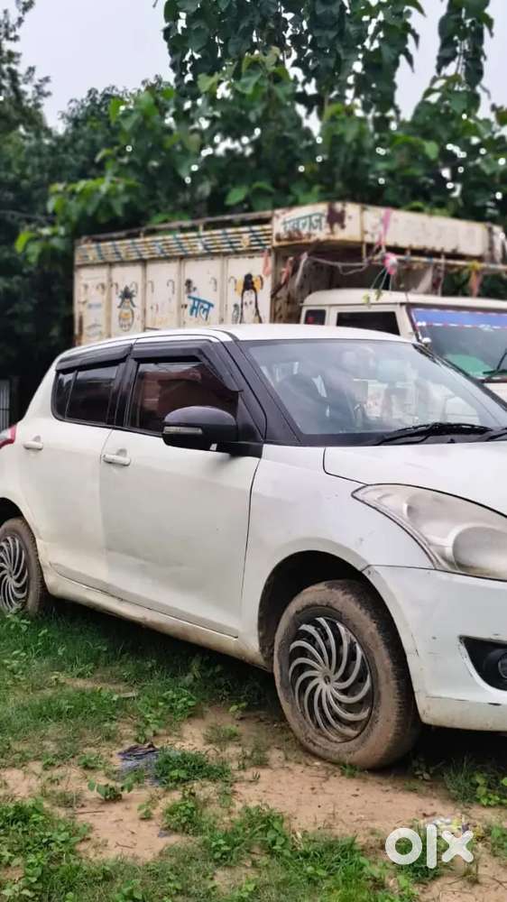 Maruti Suzuki Swift 1.2 Vxi 2014 Petrol