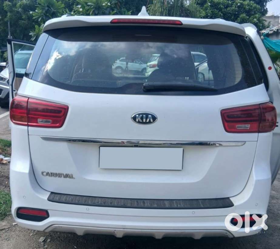 Kia Carnival Prestige, 2021, Diesel