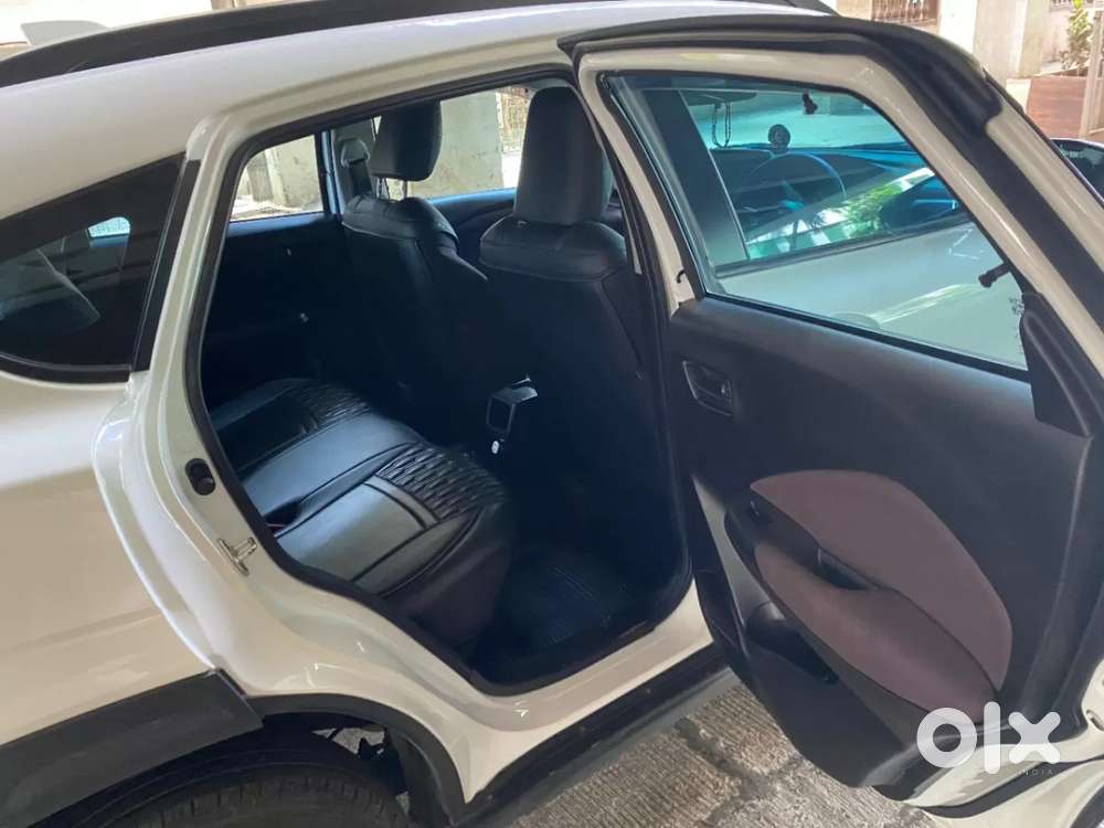 Maruti Suzuki Fronx Delta Plus 1.2l Ags, 2025, Petrol