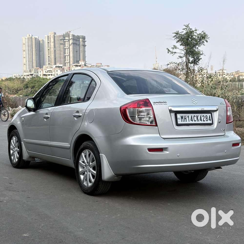 Maruti Suzuki Sx4 Zxi Mt Bsiv, 2011, Petrol