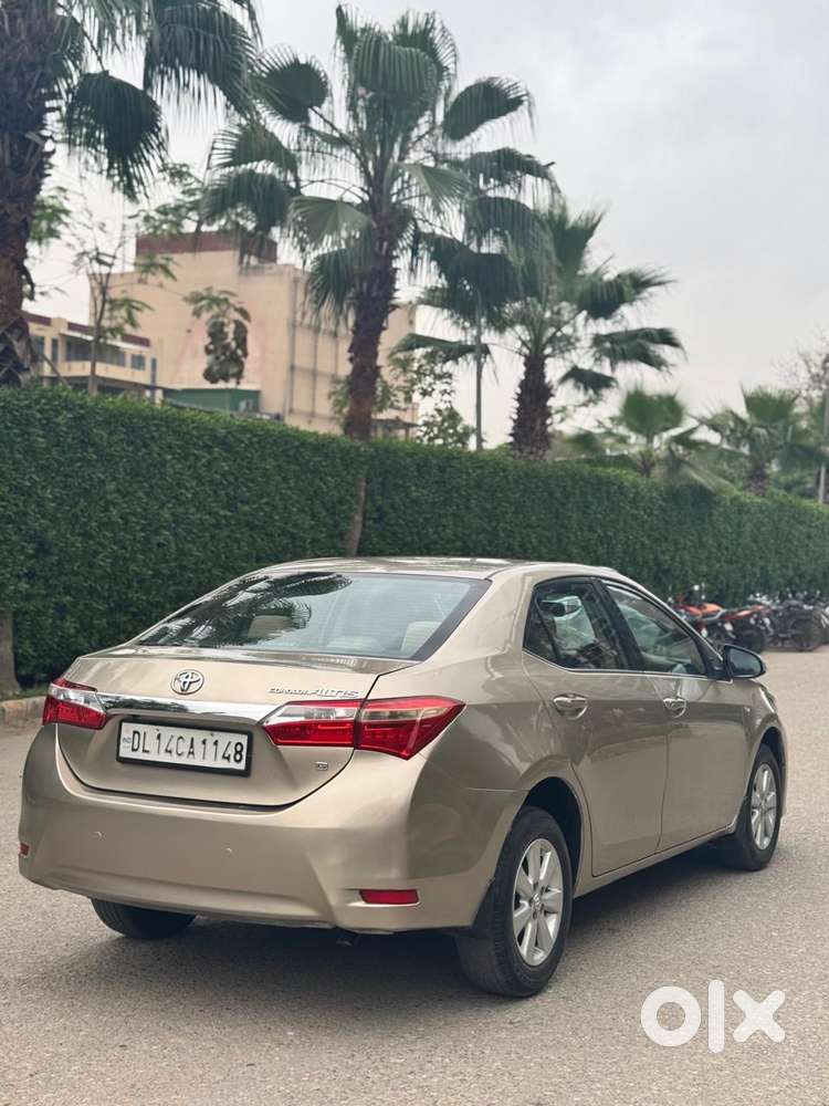 Toyota Corolla Altis 2010-2013 G, 2014, Petrol