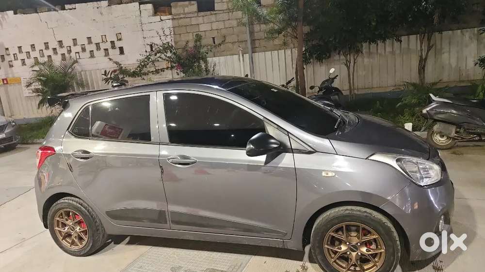 Hyundai Grand I10 2016 Petrol 64256 Km Driven