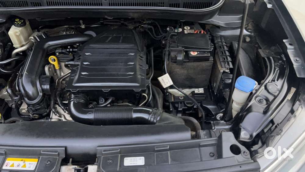 Volkswagen Taigun Topline 1.0 Tsi At (electric Seats), 2023, Petrol
