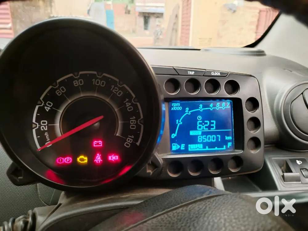 Chevrolet Beat Petrol 2010 Urgent Sale
