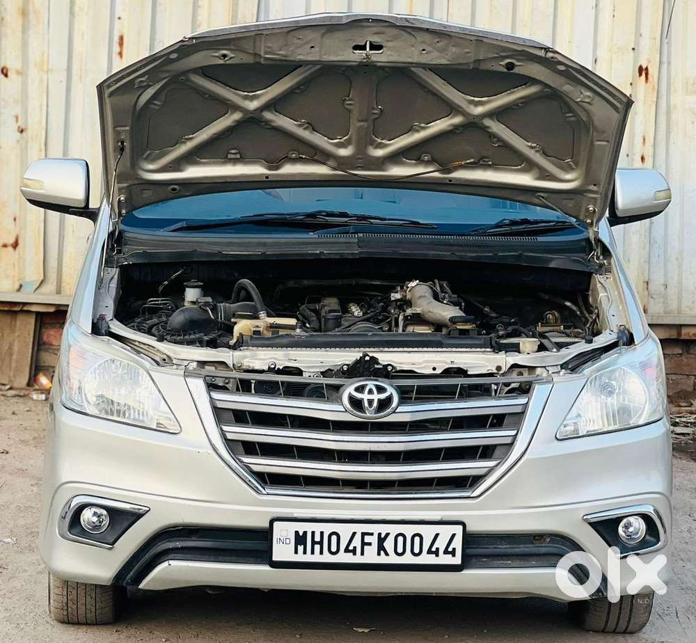 Toyota Innova 2012 Diesel 81000 Km Driven