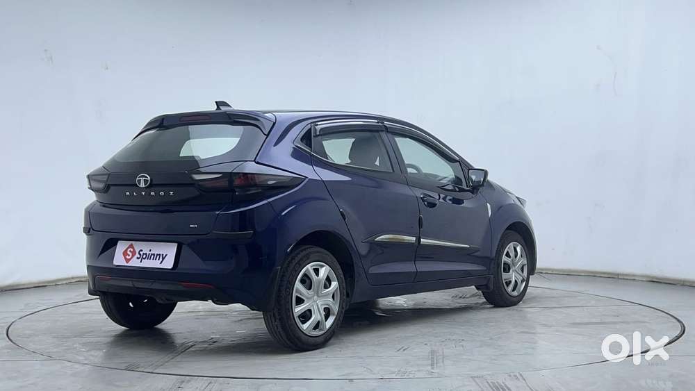 Tata Altroz Xma Plus (s), 2025, Petrol