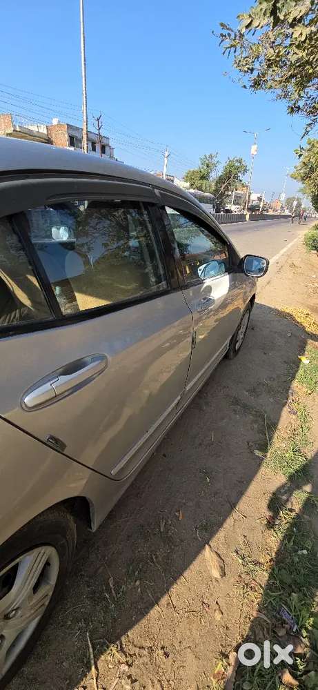 Honda City 2009 Cng & Hybrids 140000 Km Driven