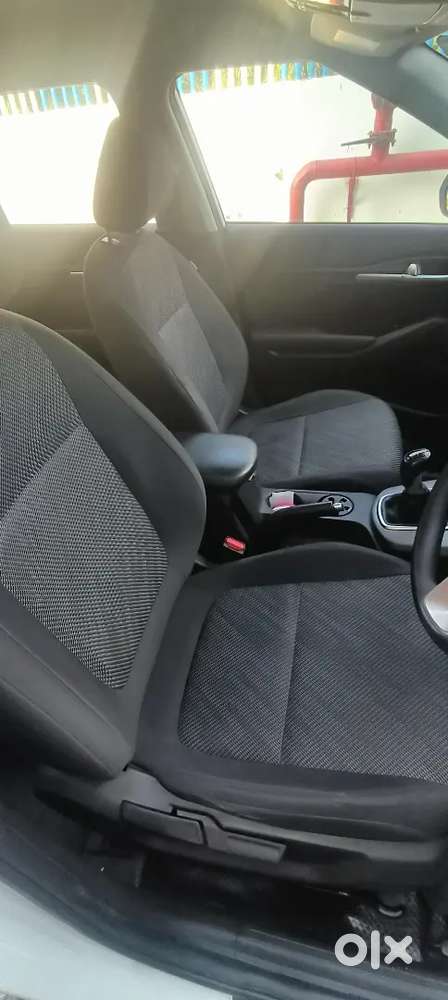 Kia Seltos Petrol Manual 2nd Owner 2022