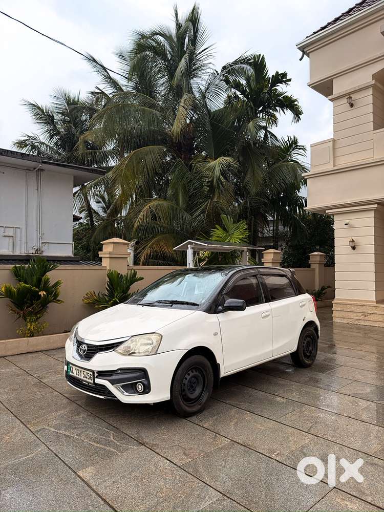 Toyota Etios Liva 2012