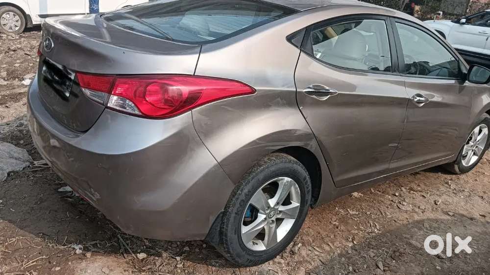 2014 Hyundai Elantra Fluidic Sx At