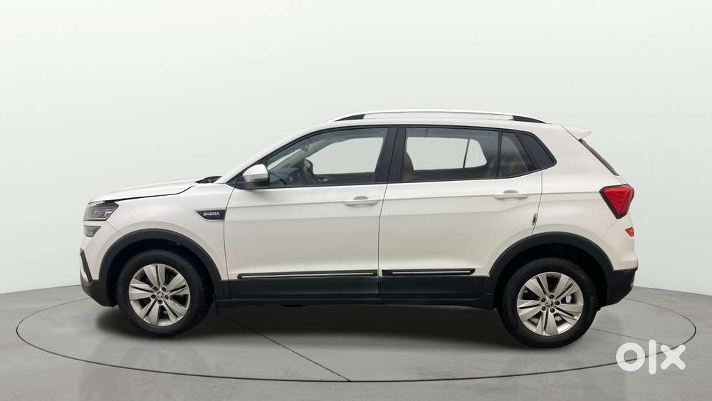 Skoda Kushaq 1.0 Tsi Ambition, 2022, Petrol
