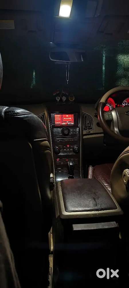 Mahindra Xuv500 2015 Diesel 72000 Km Driven