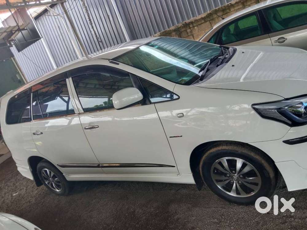 Toyota Innova 2.5 G (diesel) 7 Seater, 2014, Diesel